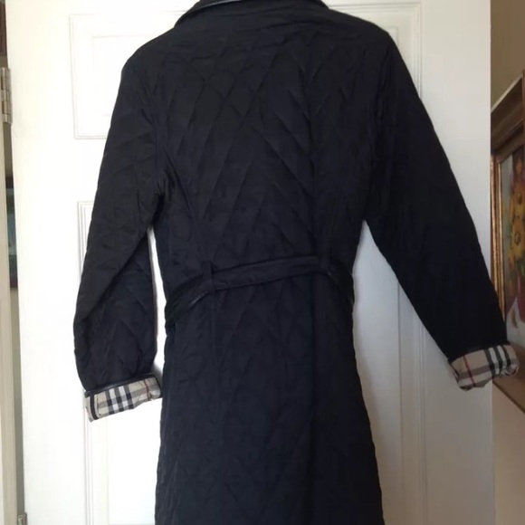 SOLD 💕Authentic Burberry quilted coat! Size 10 - Picture 2 of 4