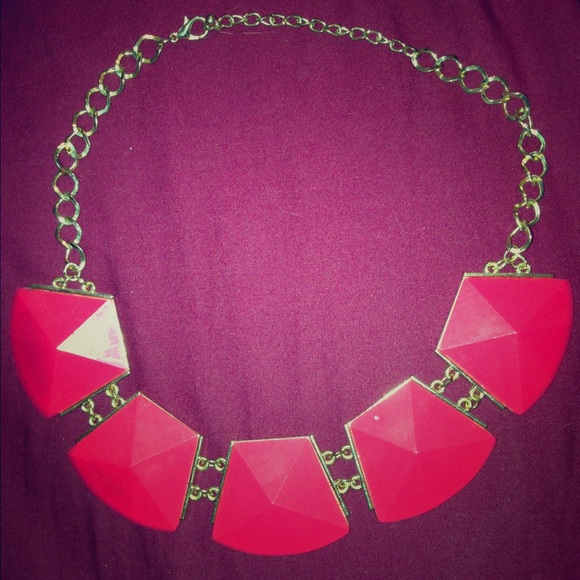Statement bib necklace