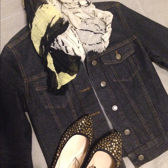 Zara Jackets & Blazers - [zara] trafaluc classic dark denim jacket