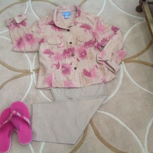 Evan-Picone, light weight Floral Jacket