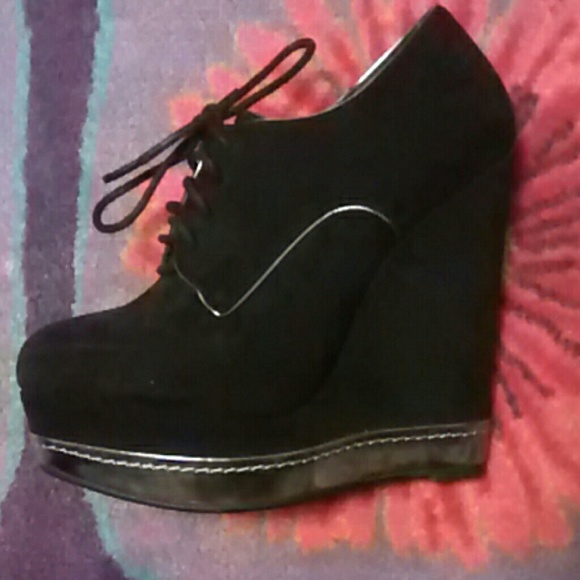 Black Booties