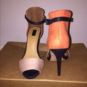 *BUNDLED* - Zara Basic Sandal