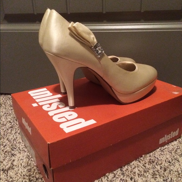 Gold Satin "Unlisted" Pumps - Picture 2 of 3