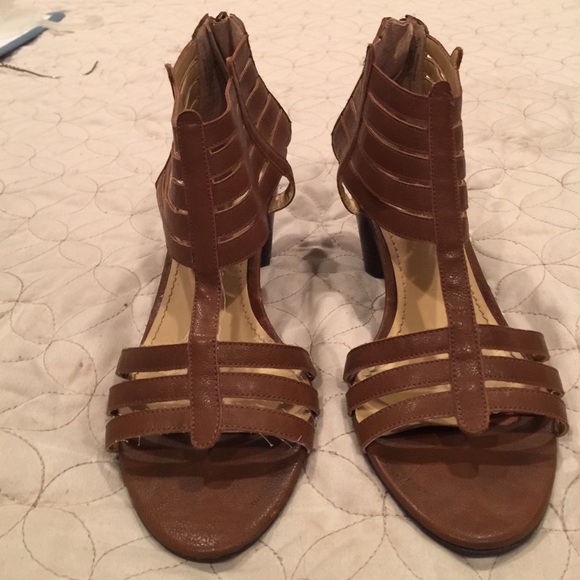 Open toe Brown heels