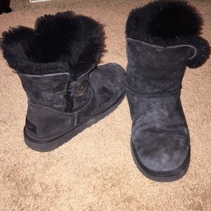 Ugg Black Bailey Button Women's size 10