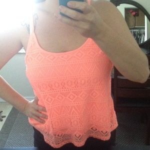 🐰Coral spaghetti tank !