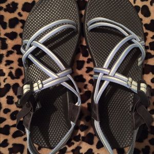 Womens chacos size 10