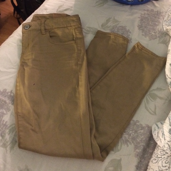 AE Khaki Jeggings