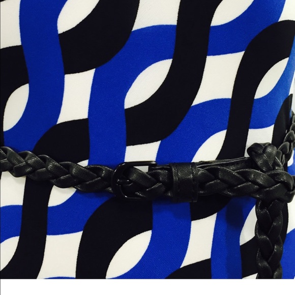 C.k Blue, Black & White 'Petite' Abstract print - Picture 4 of 4