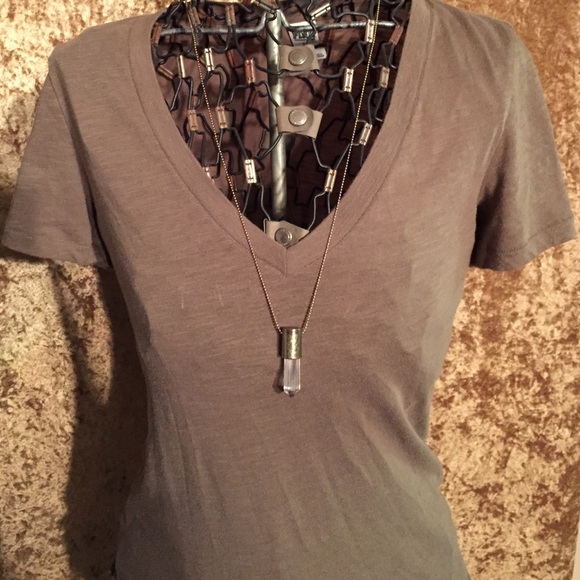 [SOLD IN BUNDLE] Faux crystal necklace