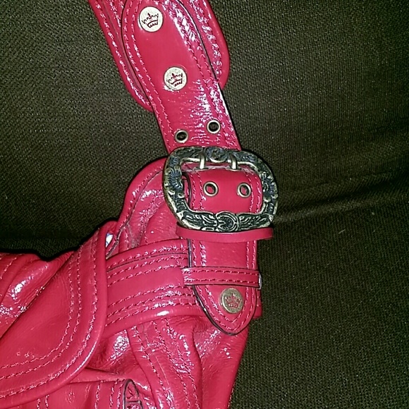 Red handbag - Picture 2 of 4