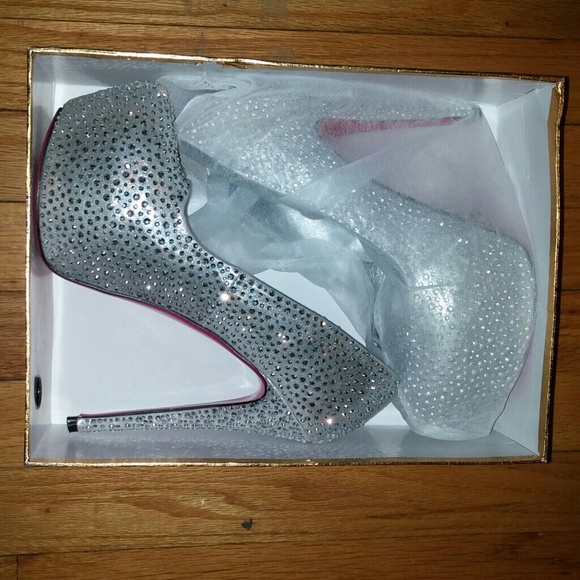 Brand New High Heel