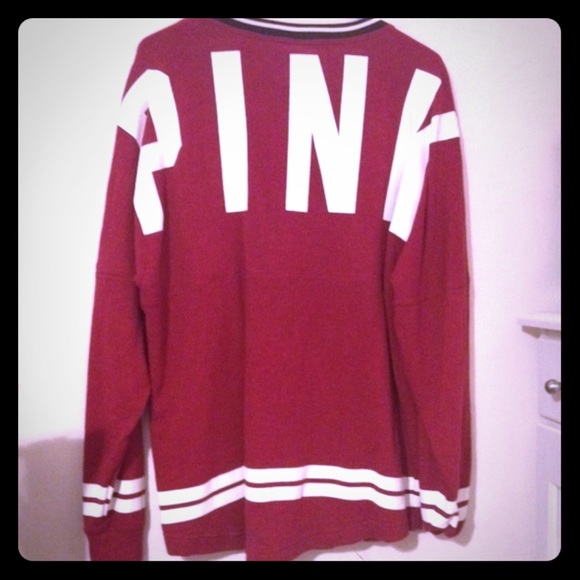 VS PINK CREW