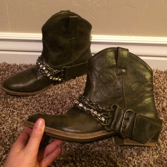 Cowgirl Ankle Boots