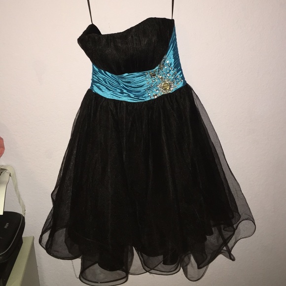 poofy short dress