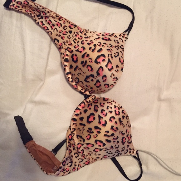 BOMBSHELL BRA