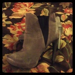 Jessica Simpson grey booties