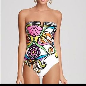 Gorgeous One Piece Swimming Suit