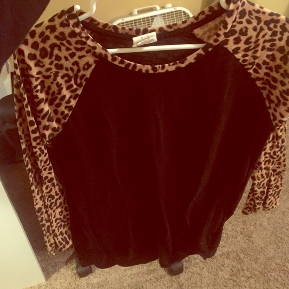 Victoria's Secret pink 3/4 sleeve lounge shirt