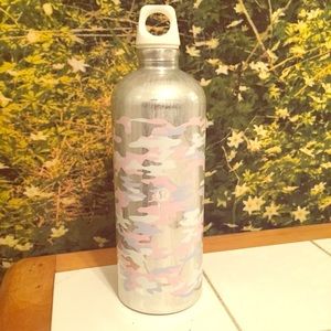 Lululemon Athletica Water Canister! Not used!