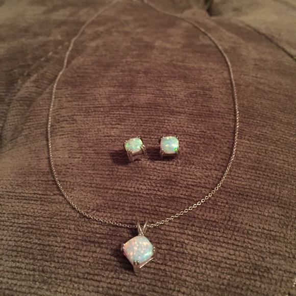 Fred Meyer Jewelers Jewelry - Beautiful Opal earring and necklace set.