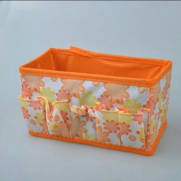 Brand New Cosmetics Storage Box - Picture 2 of 2