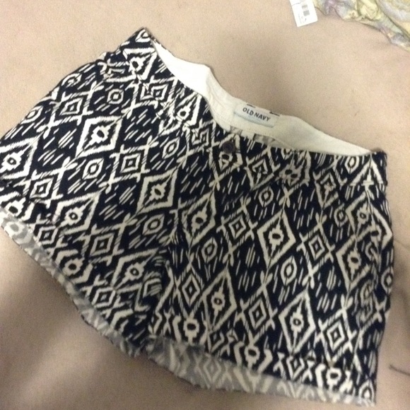 Cute Old Navy Patterned Shorts