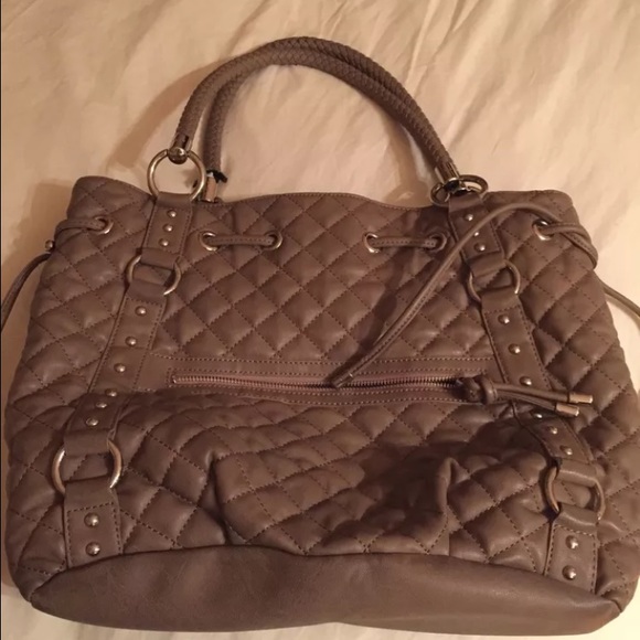 Bebe Large Quilted Tote Shoulder Bag - Picture 2 of 4
