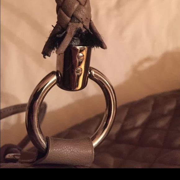 Bebe Large Quilted Tote Shoulder Bag - Picture 4 of 4