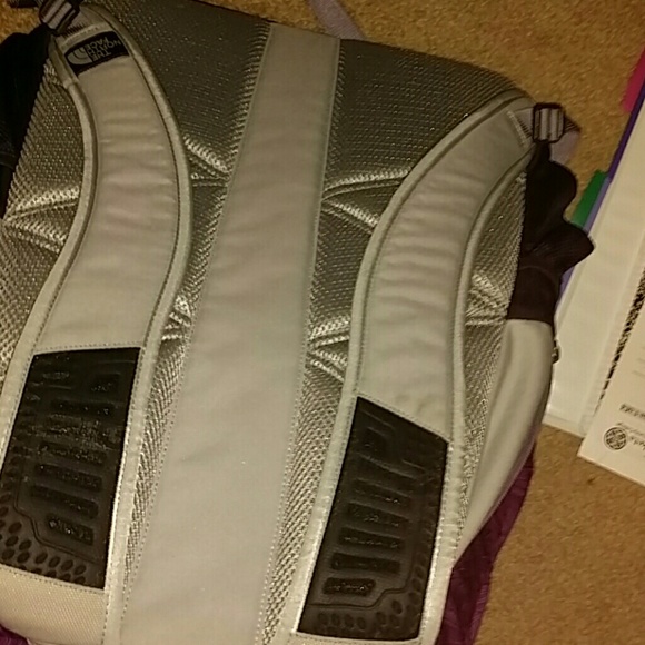 The Northface Backpack - Picture 3 of 4