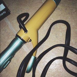 HOLD FOR JESSIE LUIZ