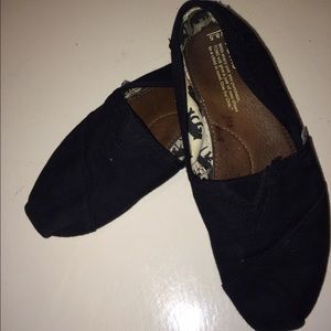 Black Ladies TOMS