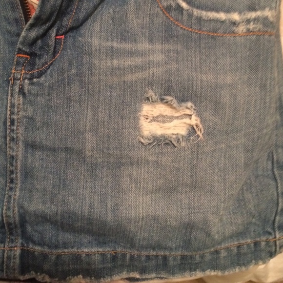 American Eagle Distressed Jean Skirt - Picture 2 of 4