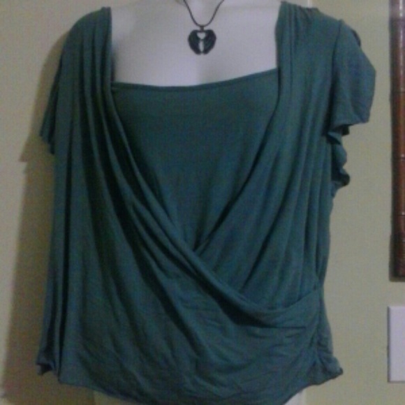 Flowing green shirt