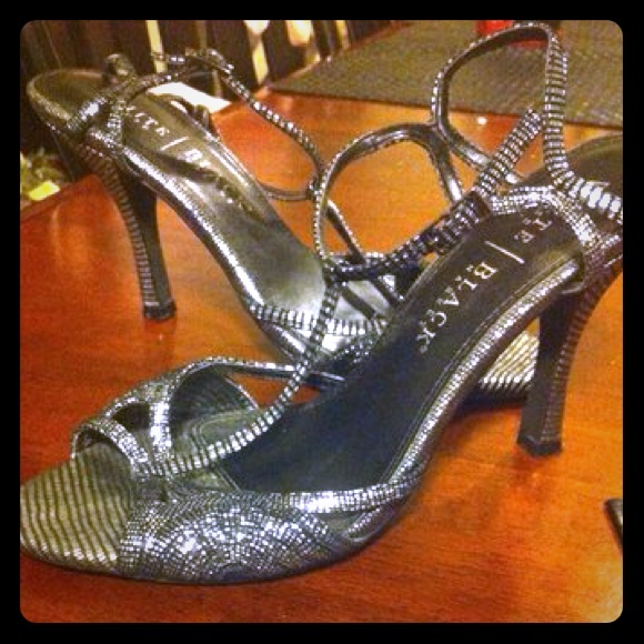 White House/ black market heels