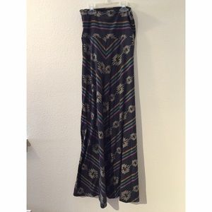 Tribal Patterned Maxi Skirt