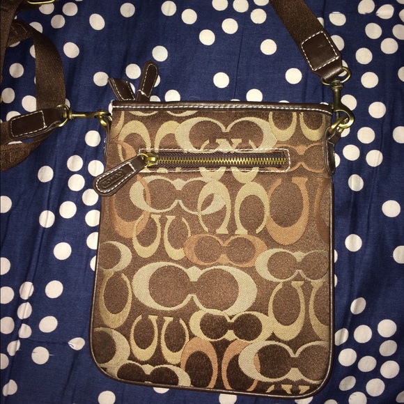 Coach - Picture 3 of 3