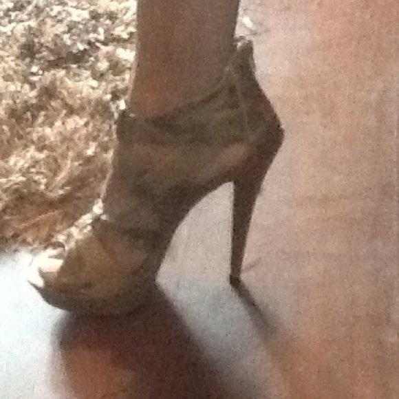 🚫🚫SOLD🚫🚫 - Picture 2 of 3