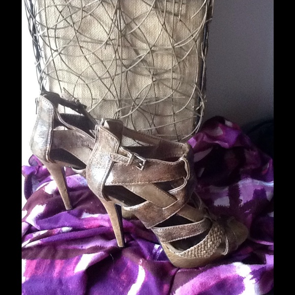 🚫🚫SOLD🚫🚫 - Picture 3 of 3