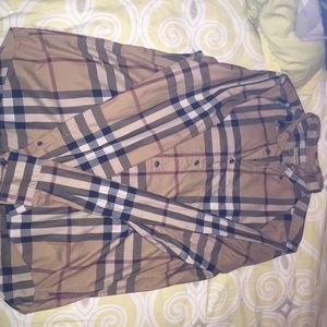 SOLD !!Burberry man xl