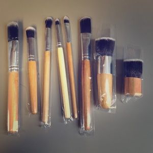 Bamboo Makeup Brushes