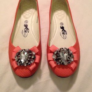 Like New Boutique Flats Coral 10