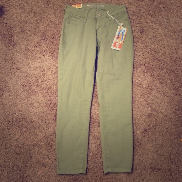 cropped green pants