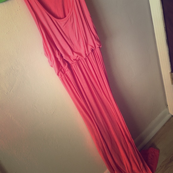 Long comfortable pink dress
