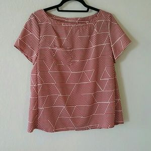 Burnt orange and white geometric silk pocket tee
