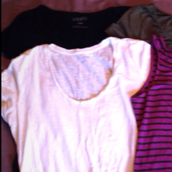 2 maternity shirts