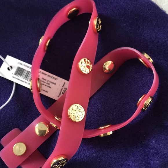 Tory Burch Austin Jelly Clutch + Logo Bracelet - Picture 3 of 4