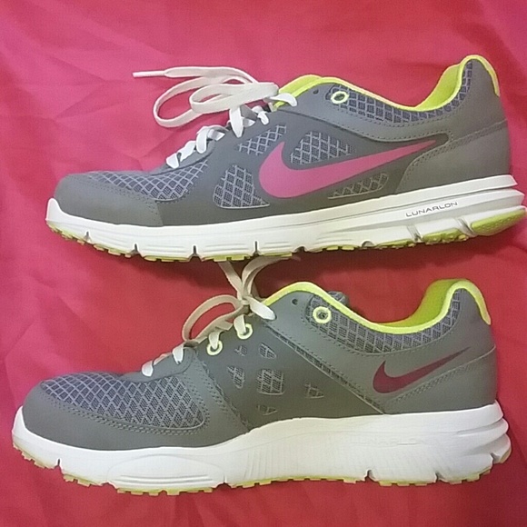 Nike Lunar Dynamic Support