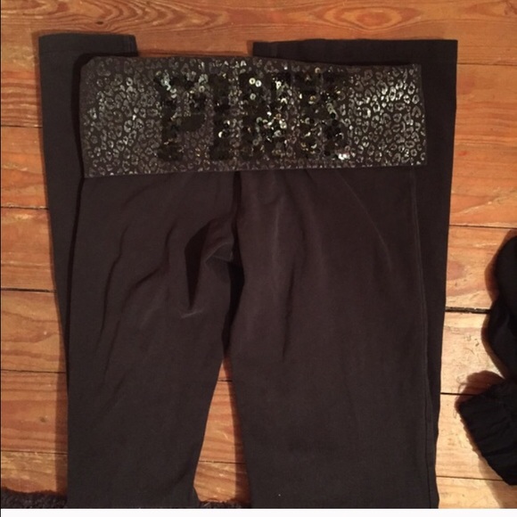 BUNDLE Victoria secret pink boot cut yogas