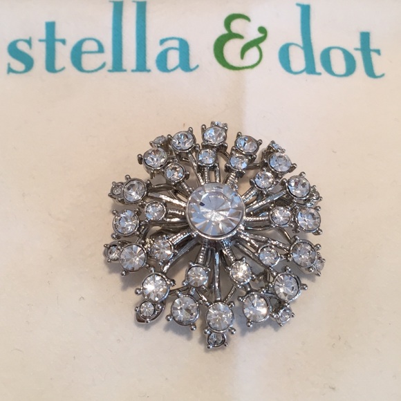 Stella & Dot broach